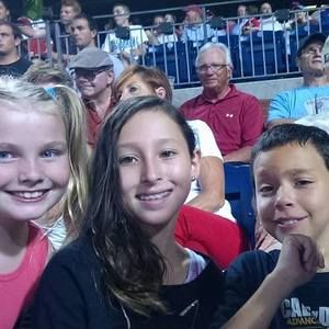 Meet your Posher, Hunie